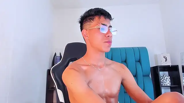 AlanNaughty online show from 29, 1, 2025