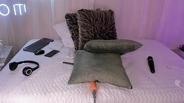 carolgaita online show from 30, 1, 2025