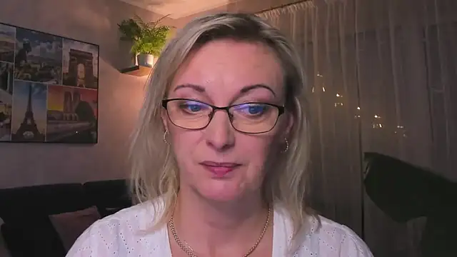 vanessa chat online show from 11, 12, 2024