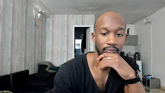 Snapshot of Mamadyyy chatting on 28, 9, 2025 Mamadyyy online show from 28, 9, 2025