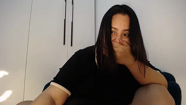 Squirt tsunami 268 online show from 4, 3, 2025