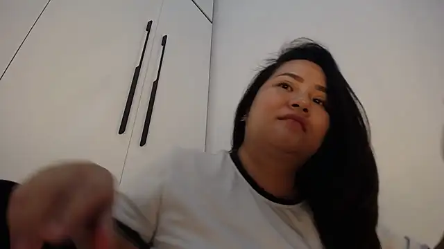 Squirt tsunami 268 online show from 6, 3, 2025