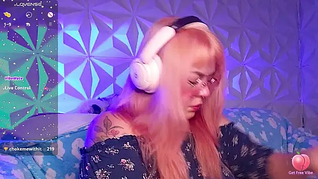 Satyn doll online show from 22, 3, 2026