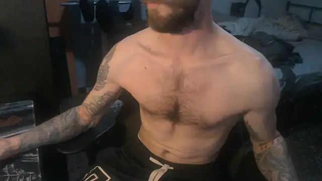 SexxxyLouis online show from 4, 5, 2026