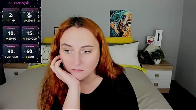 BabeLessi online show from 6, 2, 2025