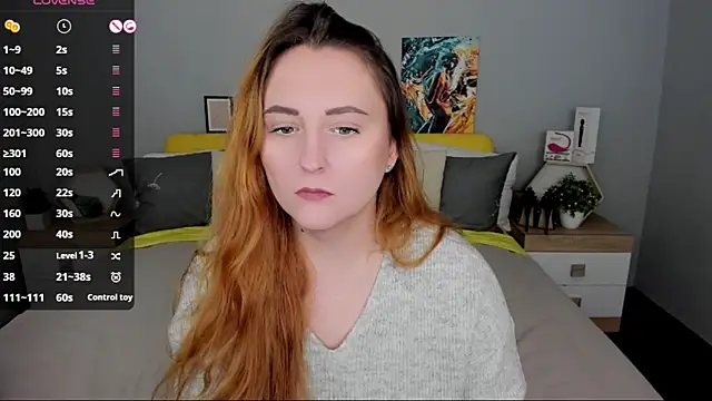 BabeLessi online show from 5, 12, 2025