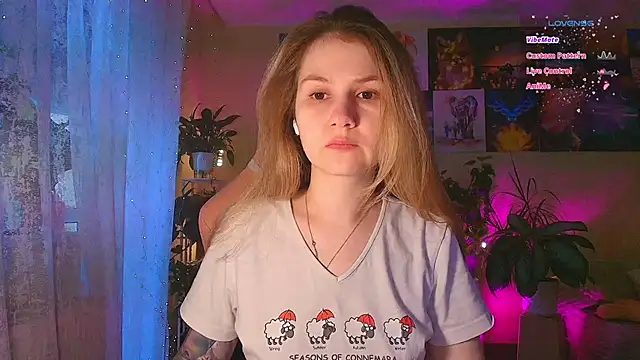 GoodWitch  online show from 22, 11, 2025