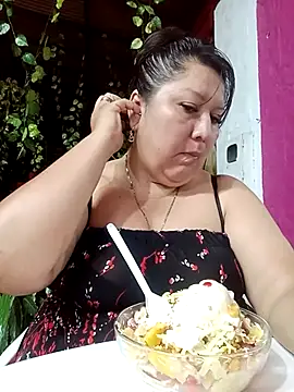 Brenda Berck  online show from 15, 10, 2025