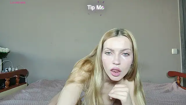 JuiliOnesunray online show from 12, 1, 2026