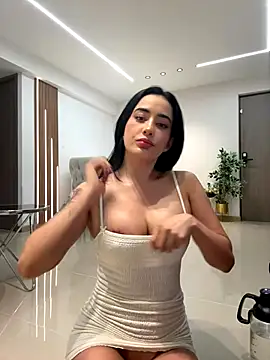 CATALINA RESTREPO online show from 4, 10, 2025