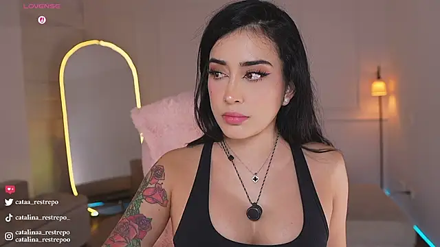 CATALINA RESTREPO online show from 18, 11, 2025