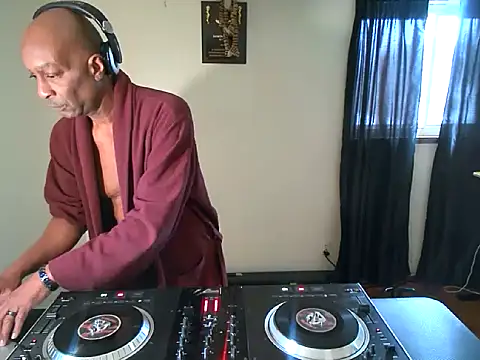 Snapshot of longdick4you8686 chatting on 1, 3, 2025 longdick4you8686 online show from 1, 3, 2025