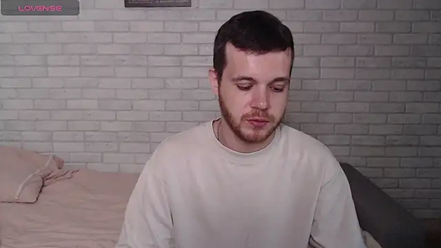Alexxx horny online show from 19, 7, 2026