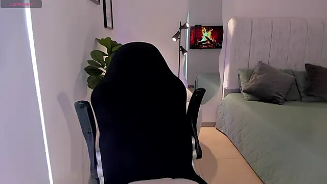 AmyWood online show from 3, 3, 2026