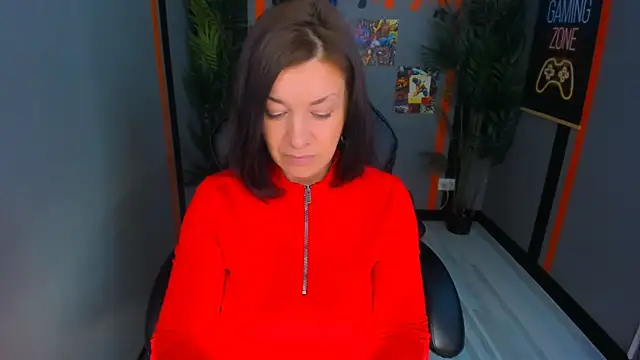 Snapshot of AnaMills chatting on 8, 4, 2026 AnaMills online show from 8, 4, 2026