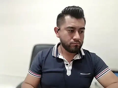 youmanhorny online show from 15, 4, 2026