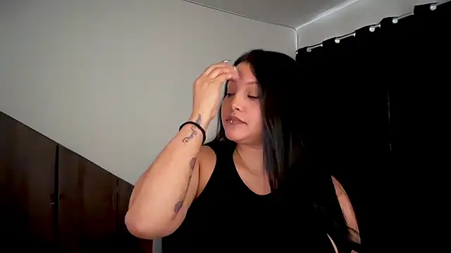 MarcellaGriffin online show from 27, 10, 2025