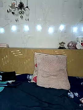 Snapshot of Katti_Kissa chatting on 20, 12, 2025 Katti Kissa online show from 20, 12, 2025