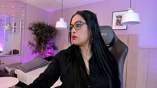 Inndrahot online show from 3, 12, 2024