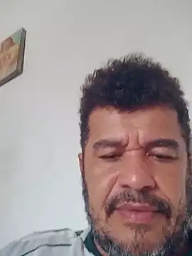 Snapshot of tarra122 chatting on 28, 3, 2026 tarra122 online show from 28, 3, 2026