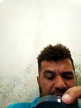 Snapshot of tarra122 chatting on 6, 4, 2026 tarra122 online show from 6, 4, 2026