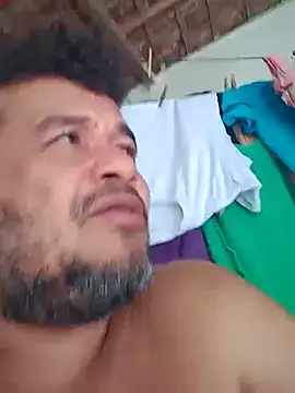 Snapshot of tarra122 chatting on 8, 4, 2026 tarra122 online show from 8, 4, 2026