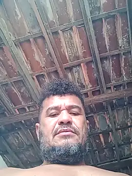 Snapshot of tarra122 chatting on 10, 4, 2026 tarra122 online show from 10, 4, 2026