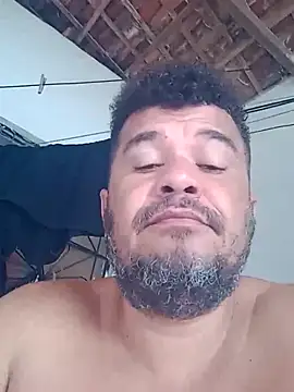 Snapshot of tarra122 chatting on 12, 4, 2026 tarra122 online show from 12, 4, 2026