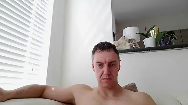 ploki2180 online show from 1, 5, 2026