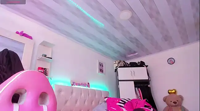 briitany hot online show from 11, 3, 2025