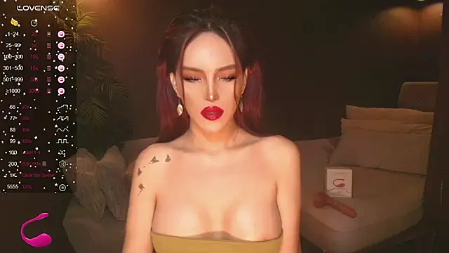 Snapshot of PrettyWomanxxx chatting on 7, 7, 2026 PrettyWomanxxx online show from 7, 7, 2026