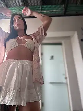 LilliThelo online show from 4, 3, 2026