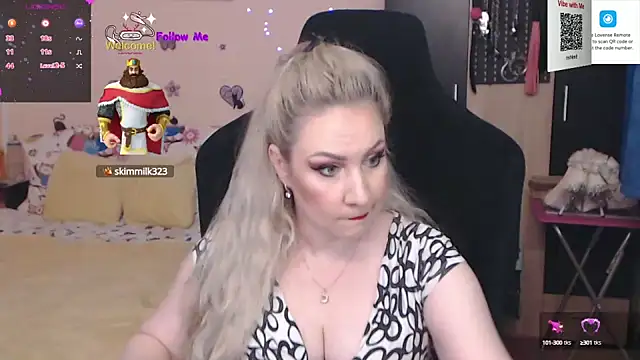 Snapshot of MissLexyGold chatting on 6, 12, 2024 MissLexyGold online show from 6, 12, 2024