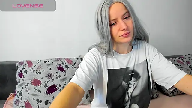 Snapshot of DiamondKay chatting on 24, 2, 2025 DiamondKay online show from 24, 2, 2025