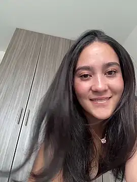 Nina lovi online show from 17, 4, 2026