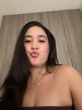 Nina lovi online show from 14, 6, 2026