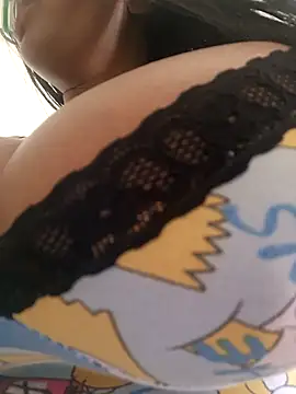 Snapshot of AbellaLizz chatting on 10, 9, 2025 AbellaLizz online show from 10, 9, 2025