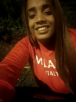 Snapshot of AbellaLizz chatting on 29, 9, 2025 AbellaLizz online show from 29, 9, 2025