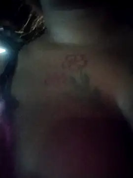 Snapshot of AbellaLizz chatting on 8, 11, 2025 AbellaLizz online show from 8, 11, 2025