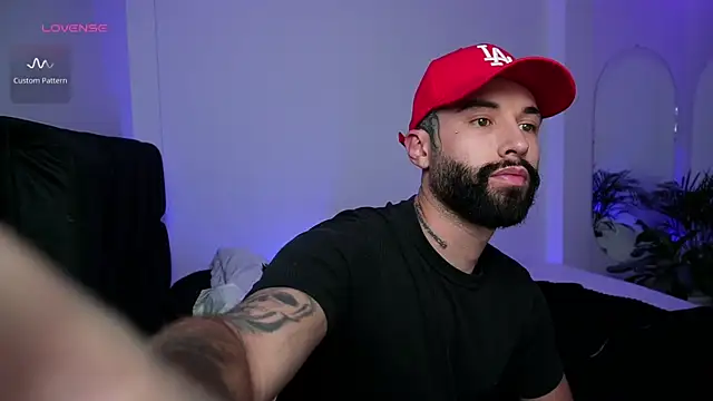 Snapshot of the_lucky_men__ chatting on 15, 1, 2025 the lucky men online show from 15, 1, 2025