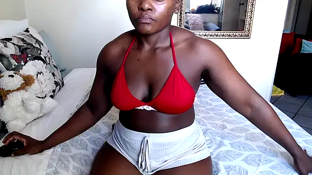 Snapshot of FitSelina66 chatting on 25, 2, 2025 FitSelina66 online show from 25, 2, 2025