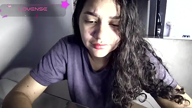 blerstefan1 online show from 25, 1, 2025