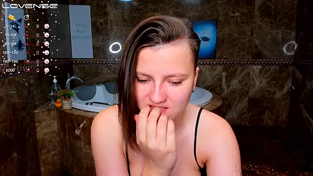 MelindaTin online show from 24, 11, 2025