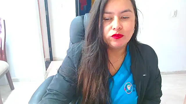 Ixchel Anaid online show from 1, 12, 2025