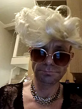 Pauline41 online show from 28, 10, 2025