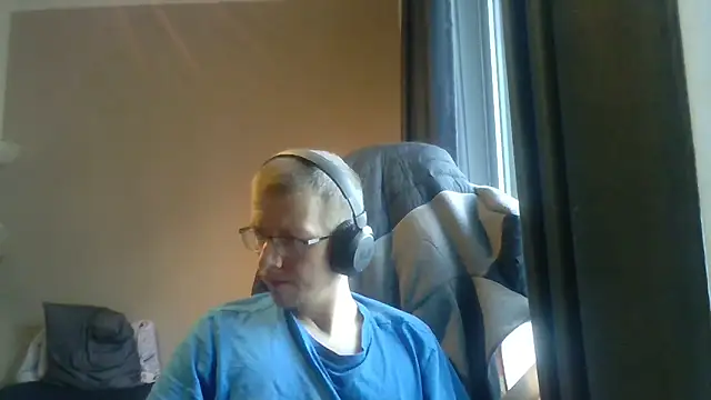David250692 online show from 10, 6, 2026
