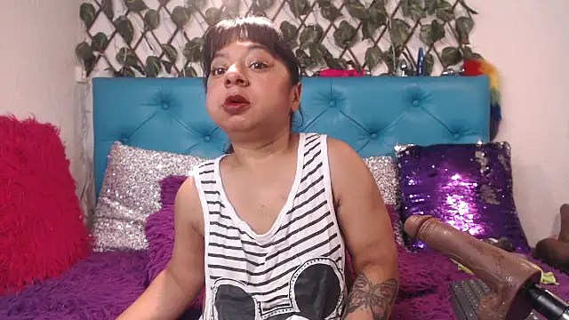 Snapshot of SARAWILLS chatting on 11, 2, 2026 SARAWILLS online show from 11, 2, 2026