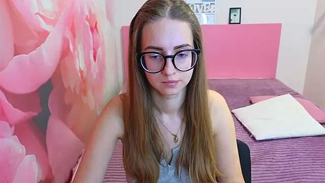 Snapshot of AliceAdams chatting on 23, 1, 2025 AliceAdams online show from 23, 1, 2025