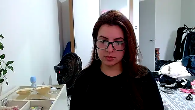 chelbyy online show from 2, 10, 2025