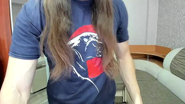 Marrymepls online show from 11, 11, 2025